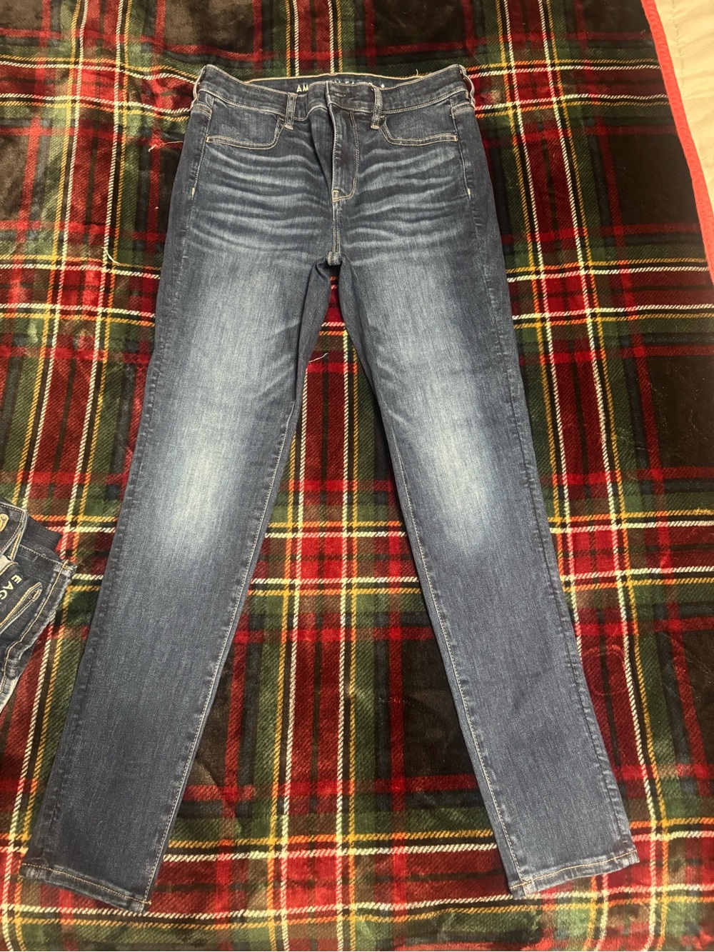 American Eagle Outfitters Women’s Mid-Rise Skinny Jeans - 3 pair size 10 - Picture 7 of 10